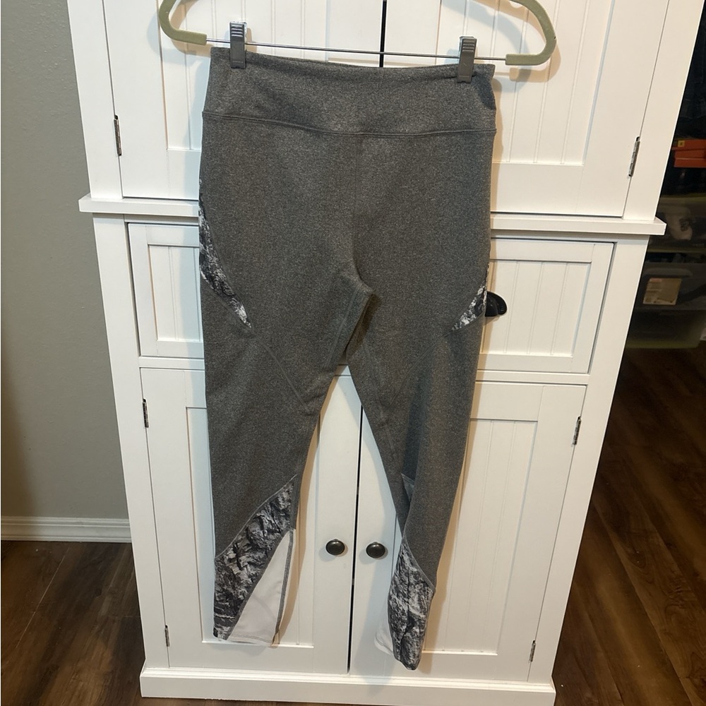 SO‎ Perfectly Soft High Rise Yoga Leggings | M | Gray Athleisure